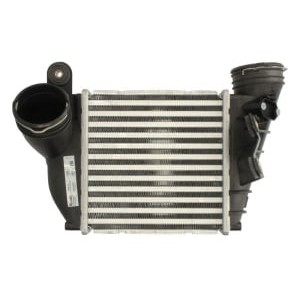 Intercooler, compresor NISSENS