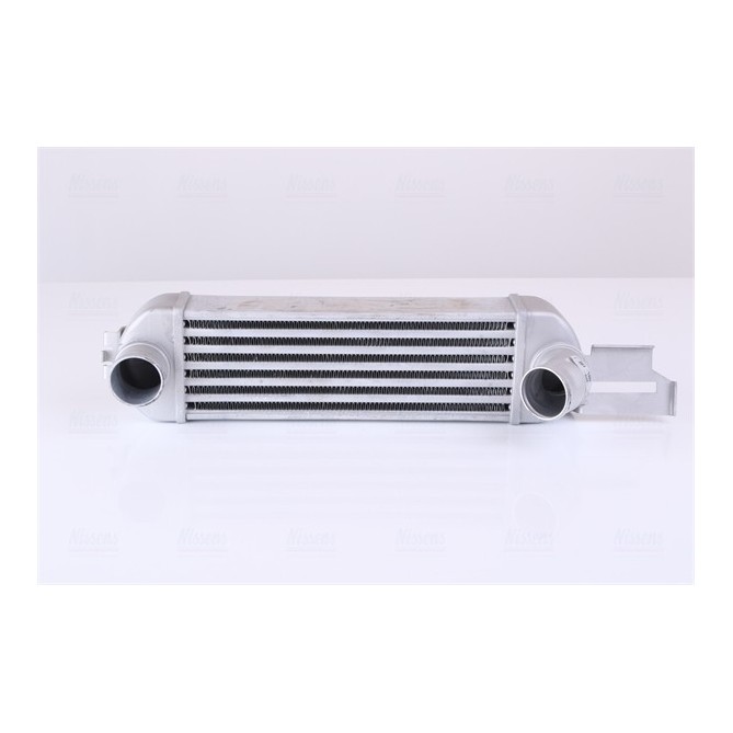 Intercooler, compresor NISSENS