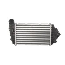 Intercooler, compresor NISSENS